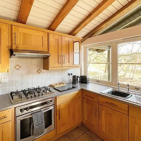 Great Wood Flaxton