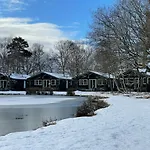 Great Wood Tatil parkı