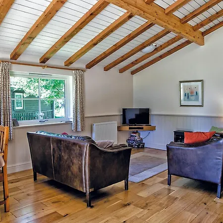 Great Wood * Flaxton